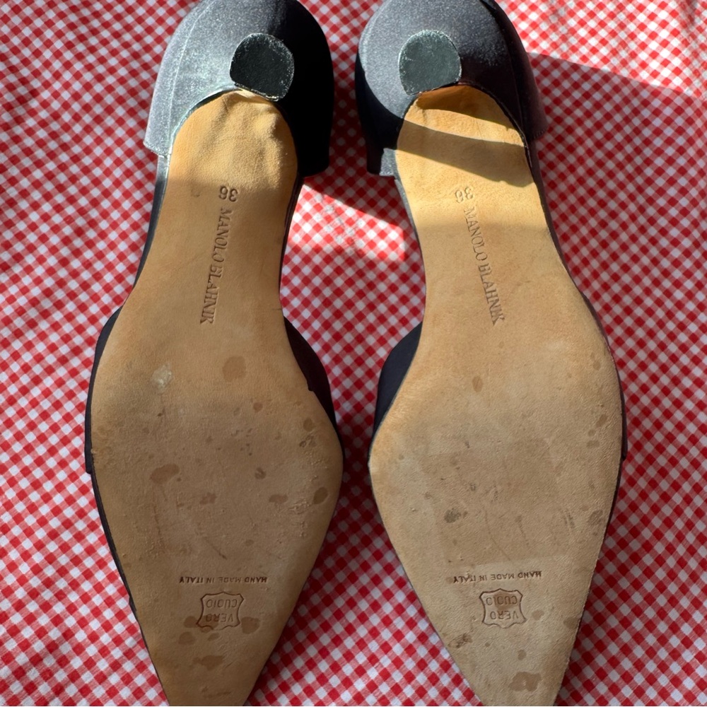 Manolo Blahnik Black Satin D'Orsay Pumps/Kitten Heels - Picture 3 of 8